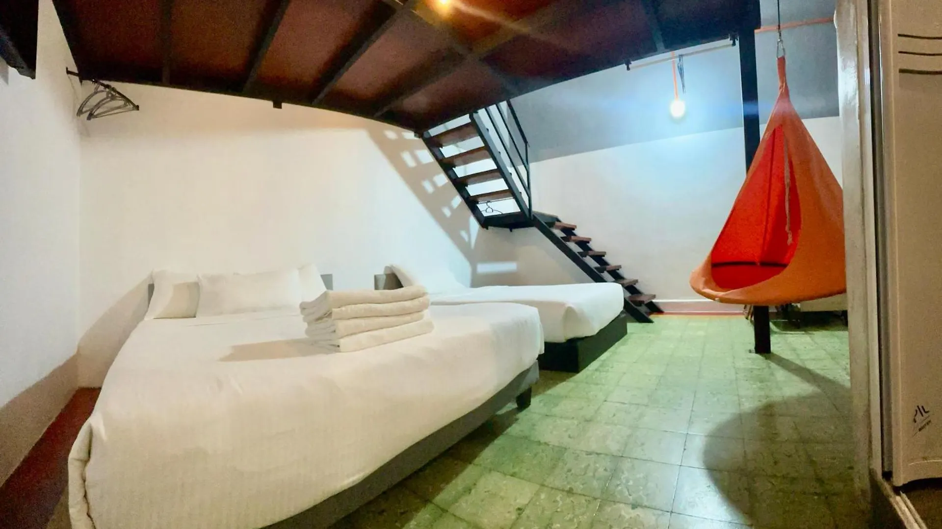 Ardour Lodge 