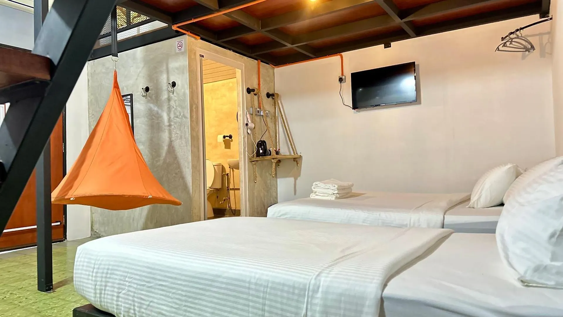 Ardour Lodge 
